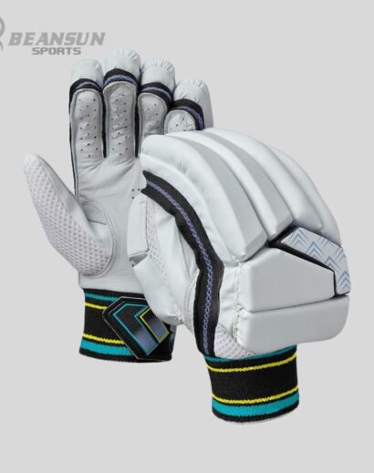 CRICKET GLOVES